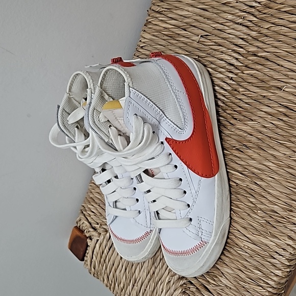 Nike men's blazer size 8
